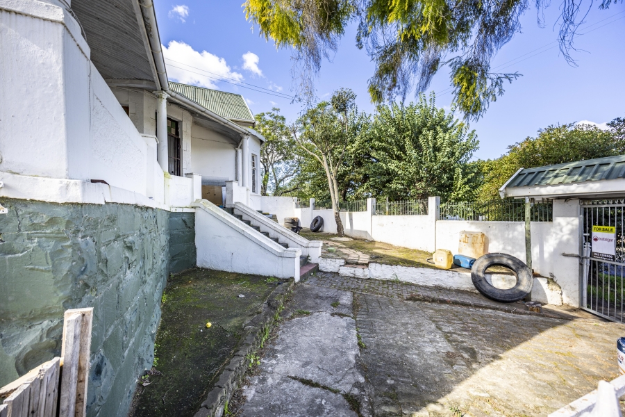6 Bedroom Property for Sale in King Williams Town Central Eastern Cape